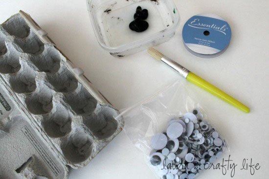 supplies for egg carton bats