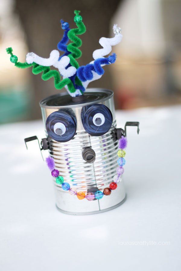 Can Robot by Laura's Crafty Life