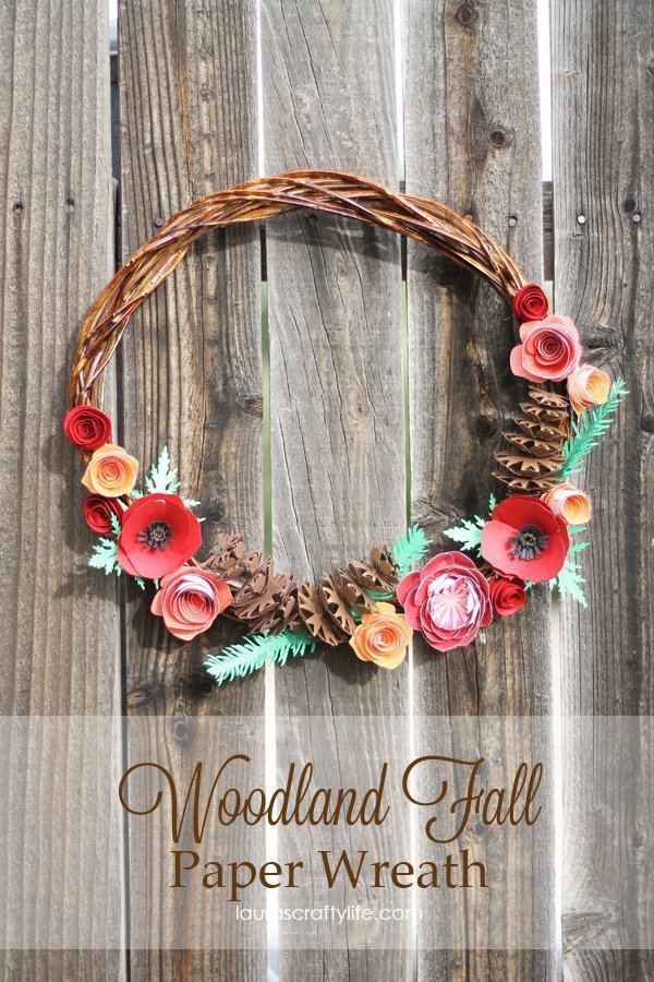 Woodland Fall Paper Wreath by Laura's Crafty Life #CricutExplore #CricutDesignSpace