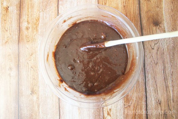 stir brownie mix ingredients together