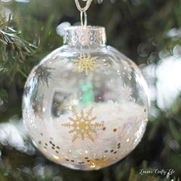 diy-glitter-snowflake-ornament