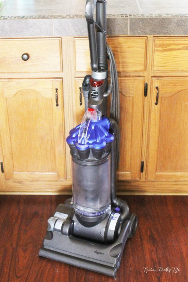 How to deep clean your Dyson vacuum